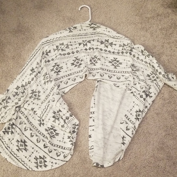 Top - Picture 3 of 3